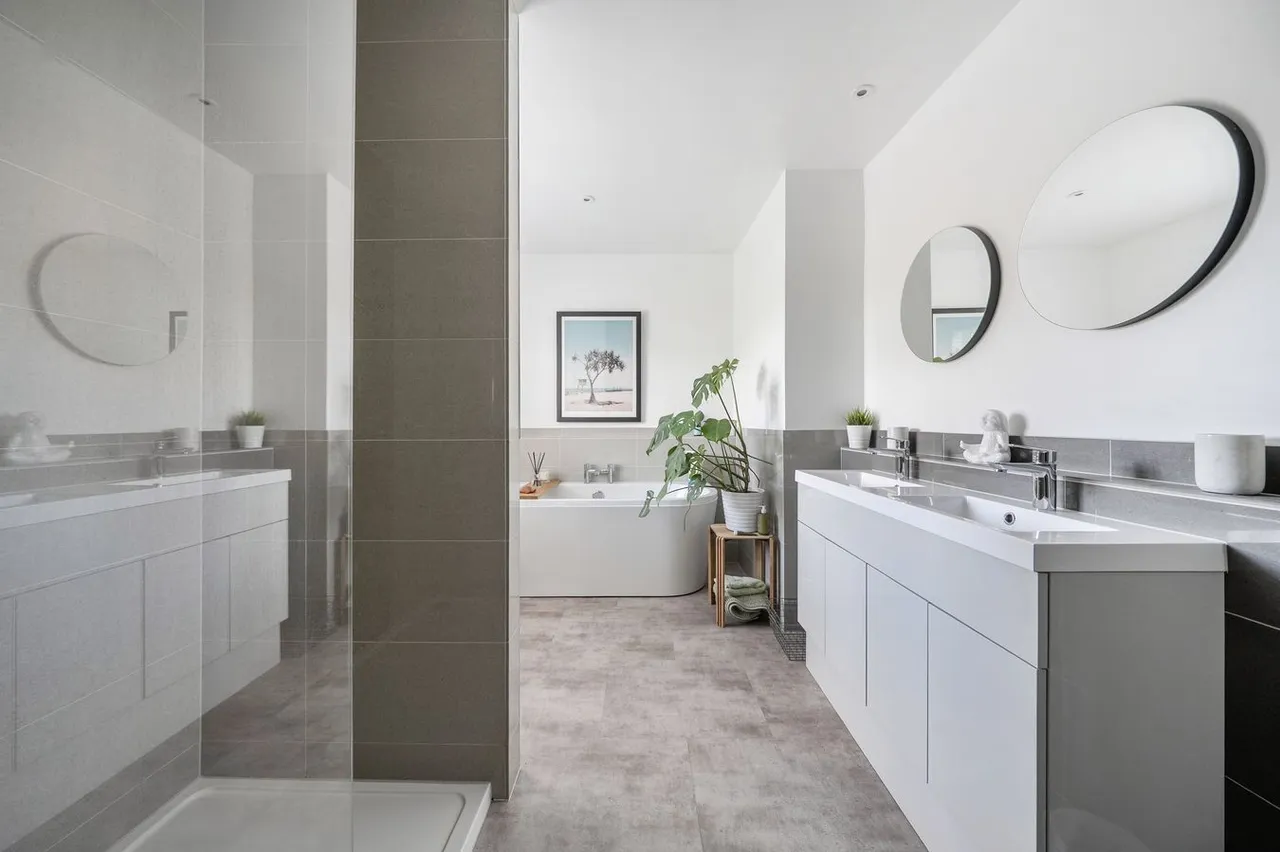 Mary Road, Wells, BA5, photo 14