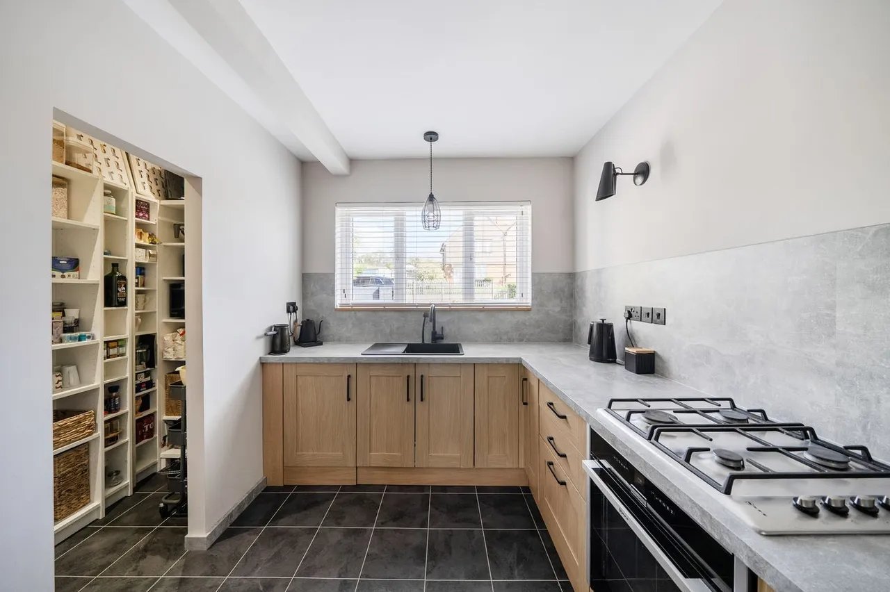 Mary Road, Wells, BA5, photo 12