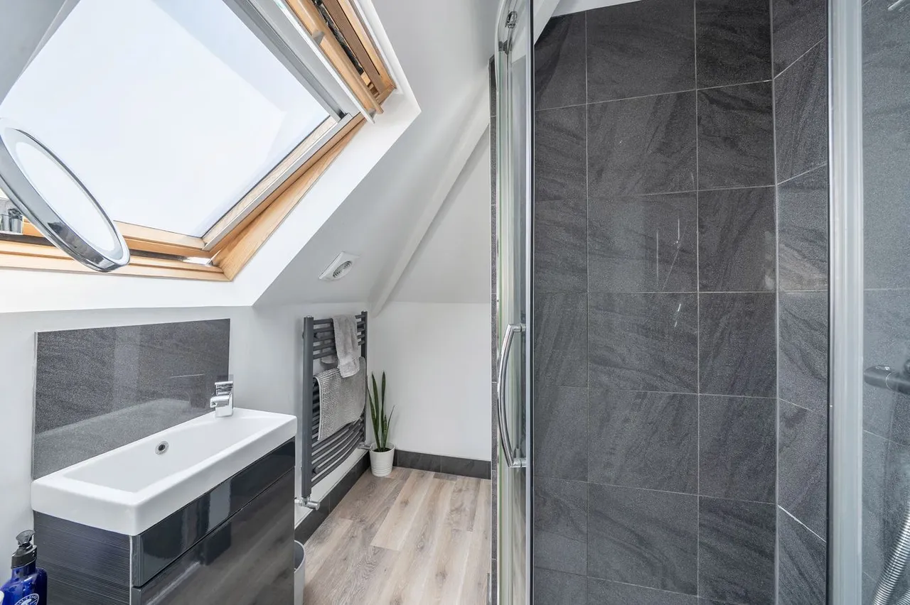 Mary Road, Wells, BA5, photo 16
