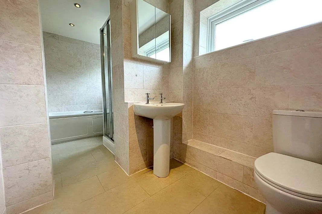 Manning Road, Moulton, Northampton, NN3 7XD, photo 11
