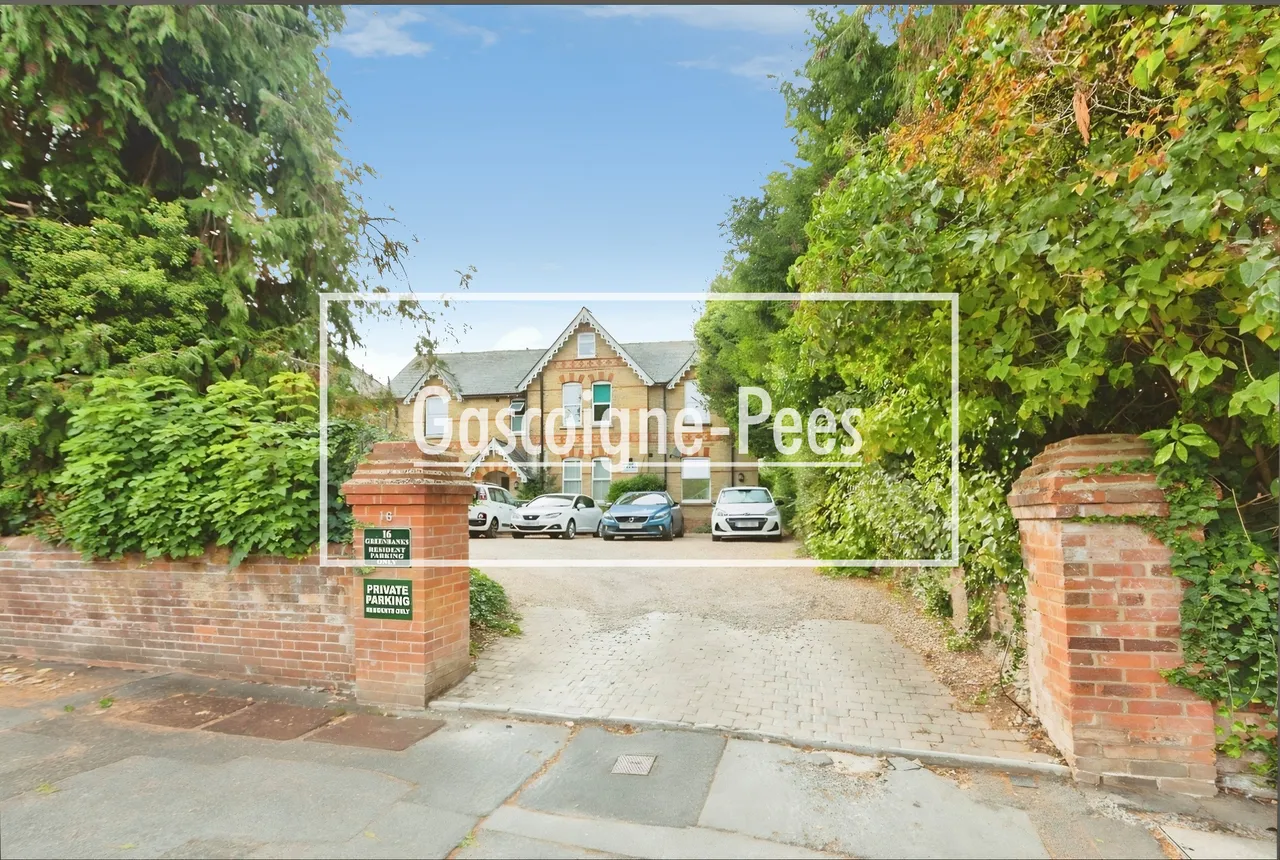 Basingstoke, RG21, photo 4