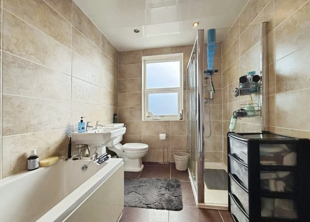 Astley Street, Leigh, WN7, photo 5