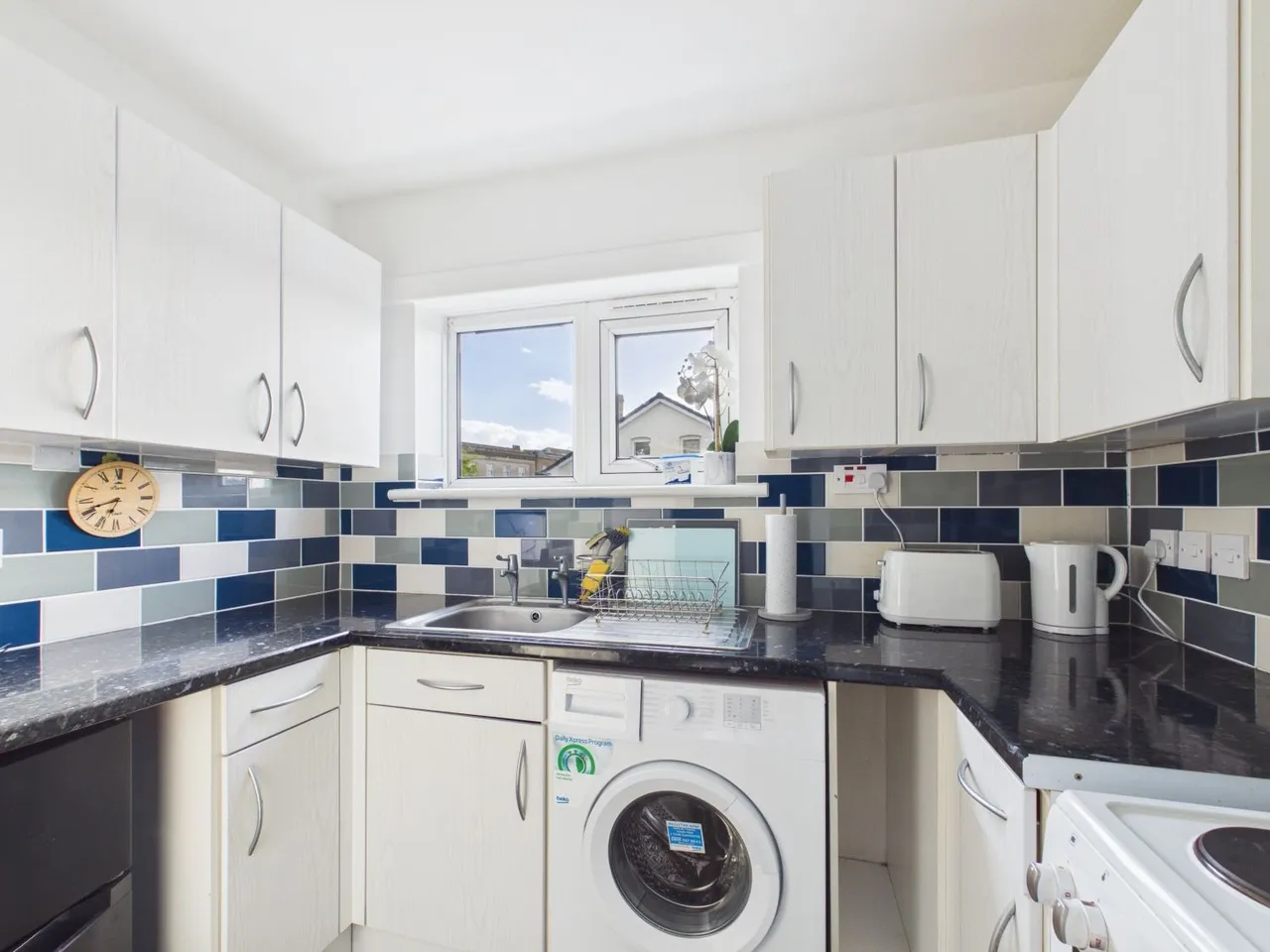 Forfield Place, Leamington Spa, CV31, photo 2