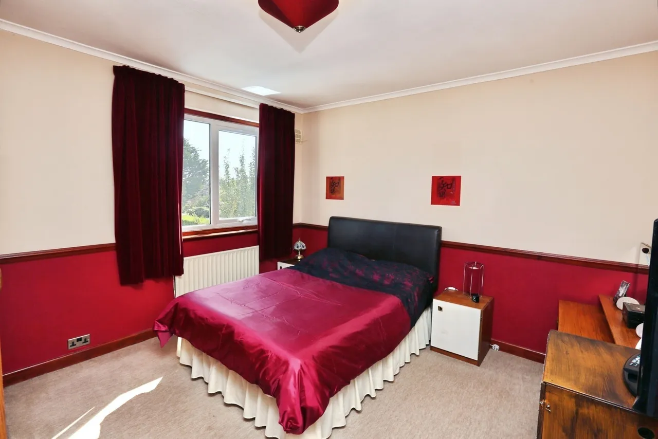 Barnes Lane, Sarisbury Green, SO31, photo 10