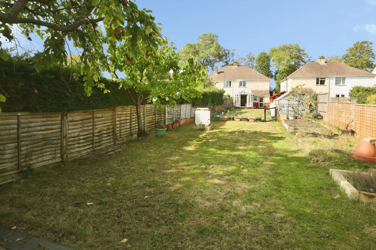 Barnes Lane, Sarisbury Green, SO31, photo 2