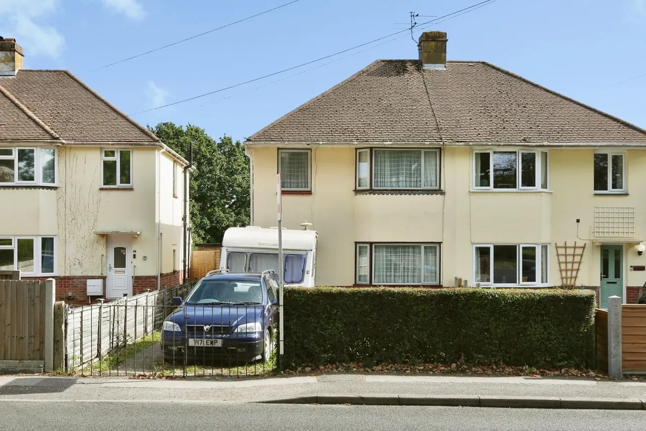 Barnes Lane, Sarisbury Green, SO31, photo 19