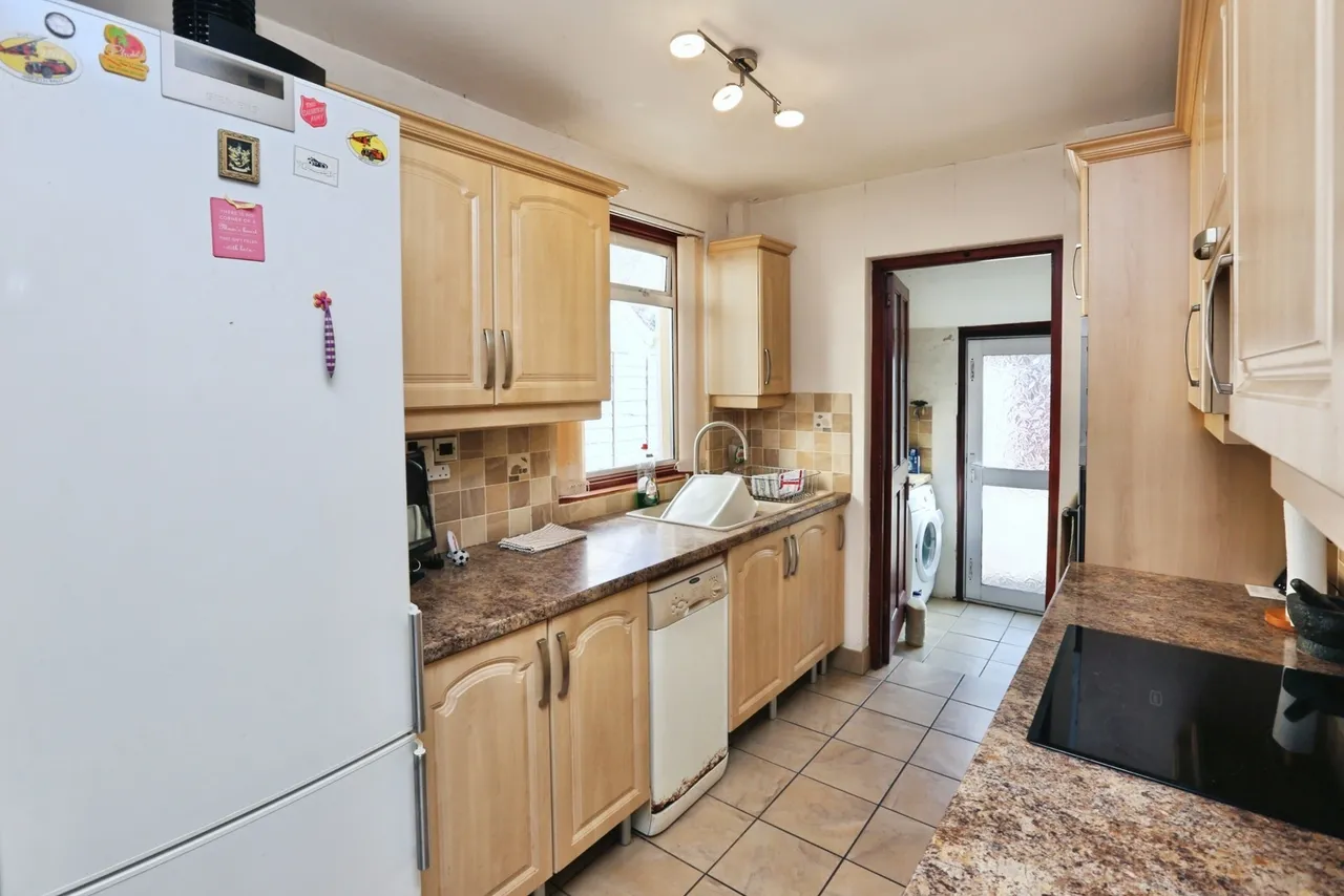 Barnes Lane, Sarisbury Green, SO31, photo 4