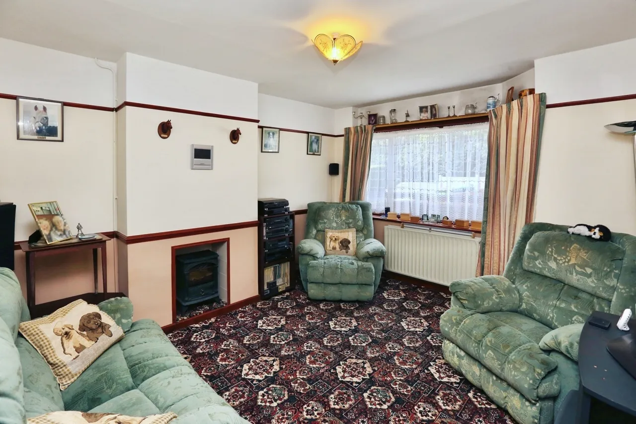 Barnes Lane, Sarisbury Green, SO31, photo 7