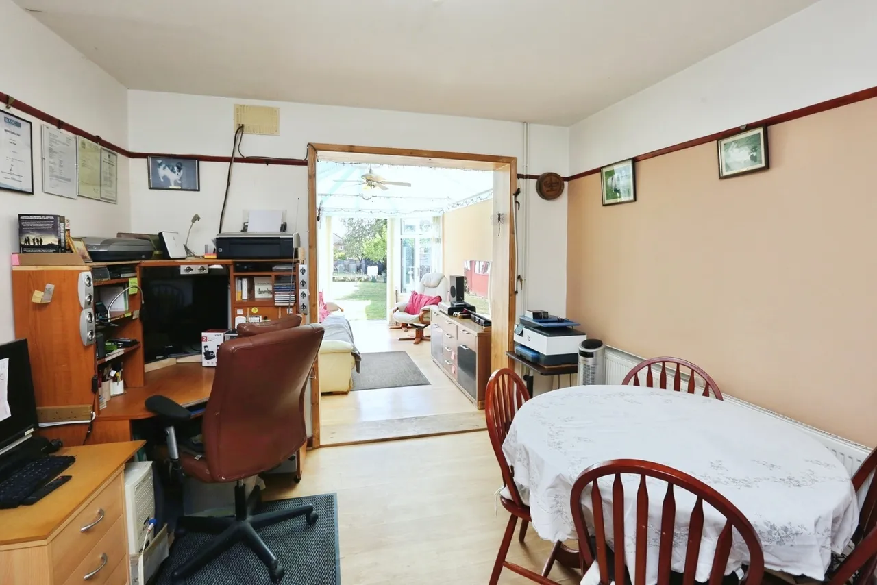Barnes Lane, Sarisbury Green, SO31, photo 9