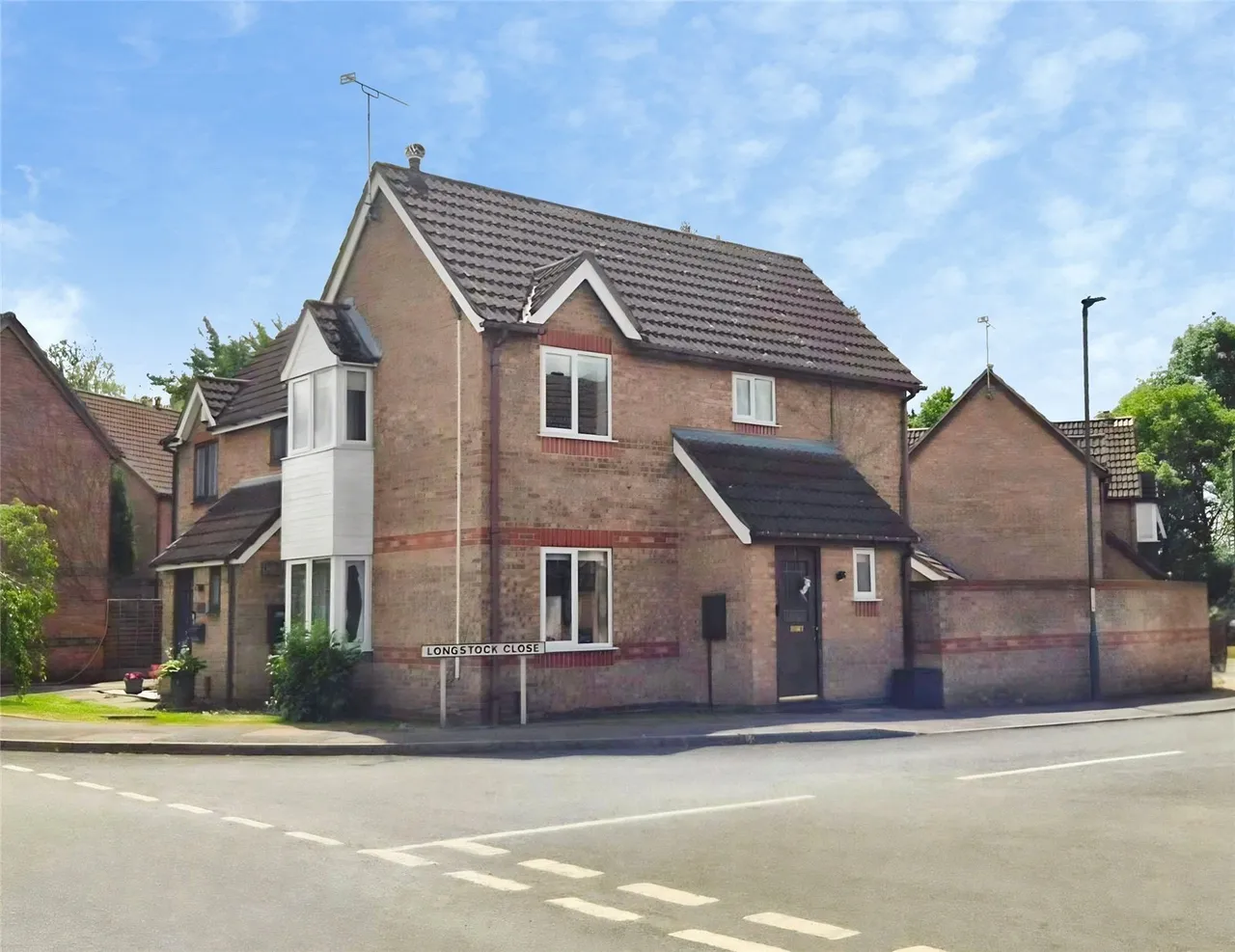 3 bed house for sale, Longstock Close, Oakwood, DE21