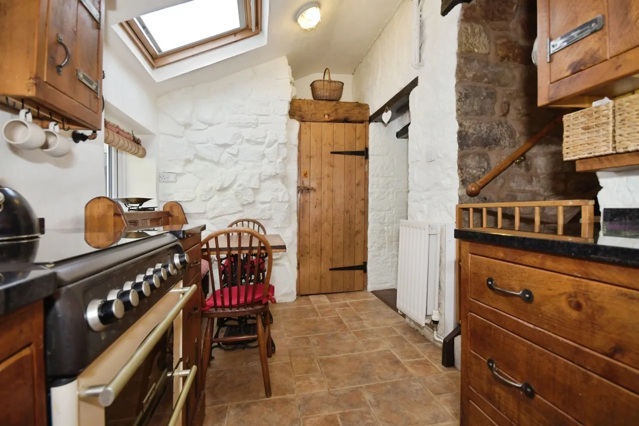 Hallmoor Road, Darley Dale, DE4, photo 6