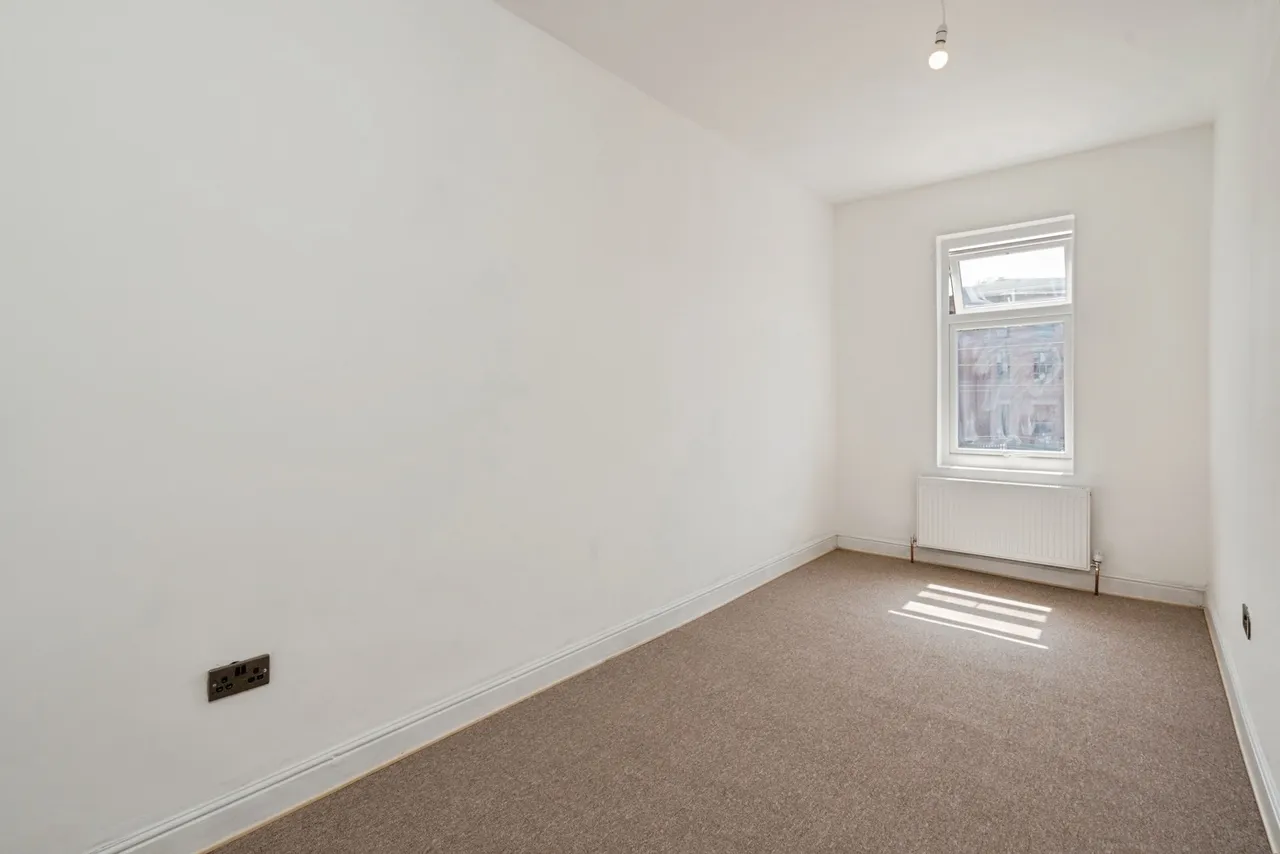 Kildare Street, Farnworth, BL4, photo 8