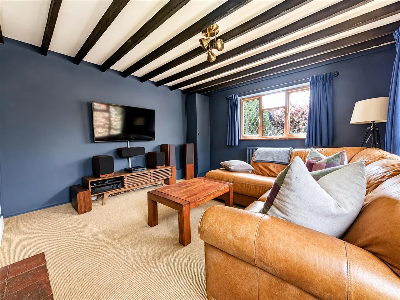 Lewes Road, Ridgewood, Uckfield, TN22 5SL, photo 6