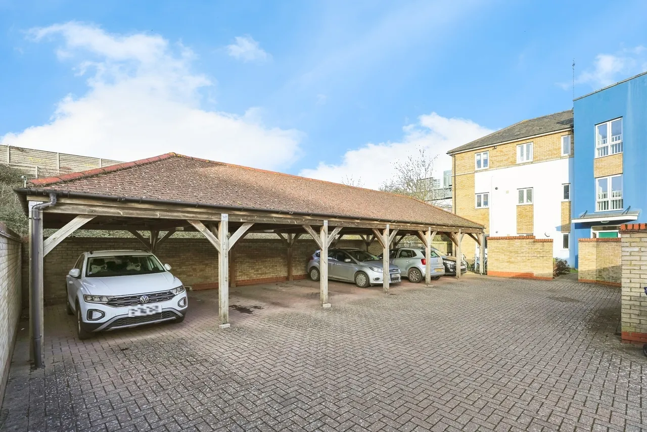 Flack End, CAMBRIDGE, Cambridgeshire, CB4, photo 11