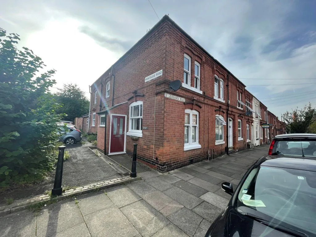 2 bed property to rent, Montague Road, Leicester, LE2
