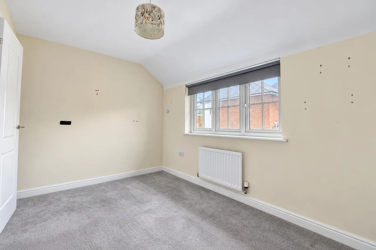Pattingham Drive, Tamworth, B77, photo 13