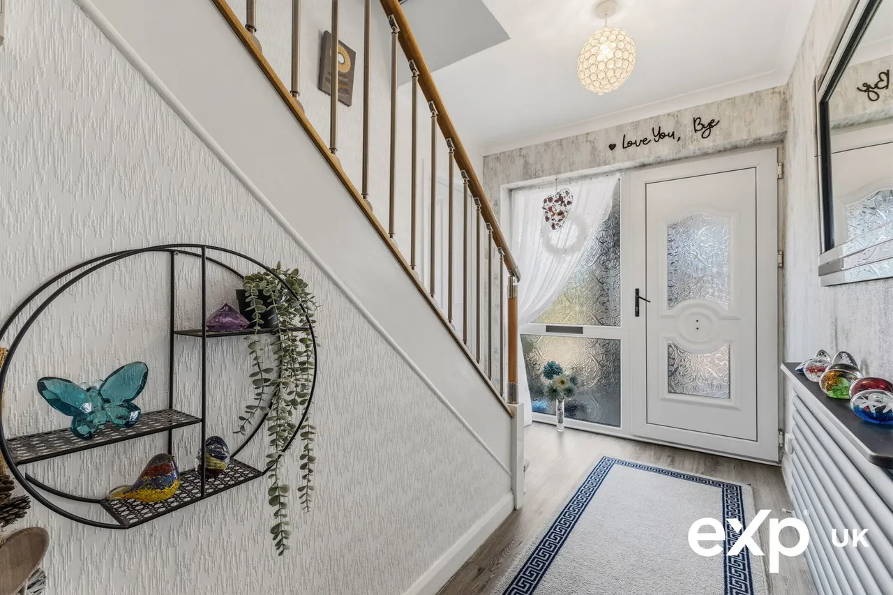 Swinton Rise, Ravenshead, photo 5