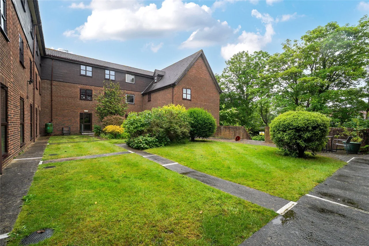 Pond Cottage Lane, West Wickham, BR4, photo 4