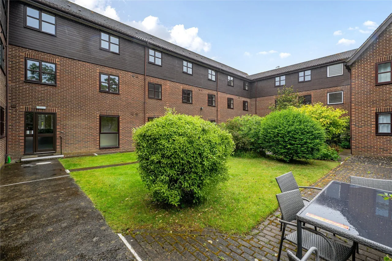 Pond Cottage Lane, West Wickham, BR4, photo 11