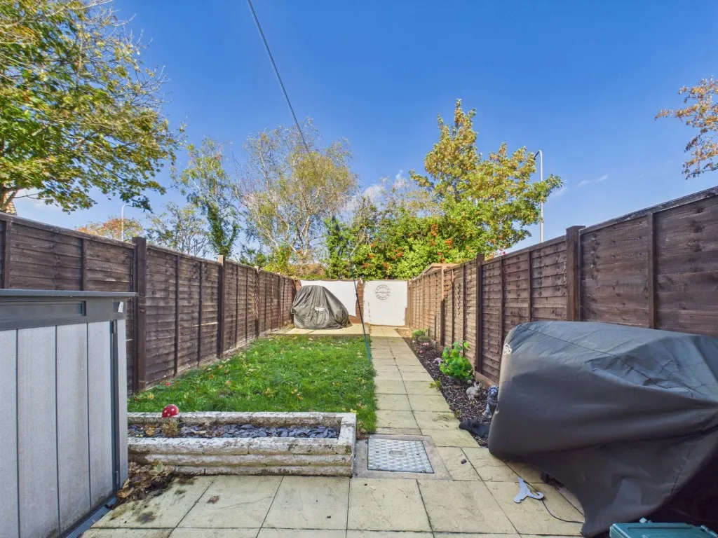 Silbury Close, Calcot, RG31, photo 9
