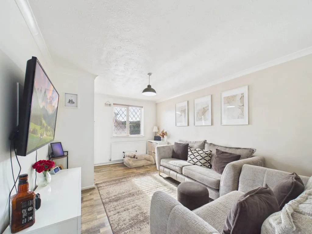 Silbury Close, Calcot, RG31, photo 2