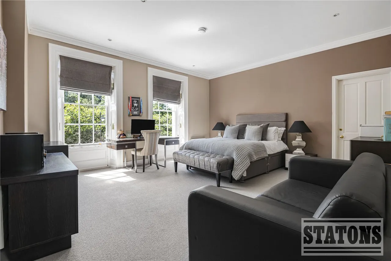 Essendon Place, Essendon, Hatfield, Hertfordshire, AL9 6GZ, photo 51