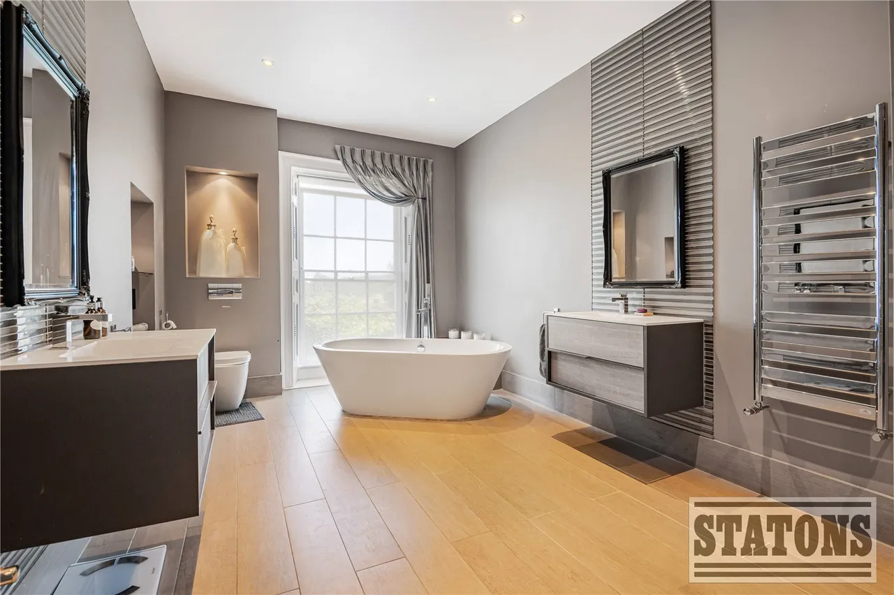 Essendon Place, Essendon, Hatfield, Hertfordshire, AL9 6GZ, photo 41