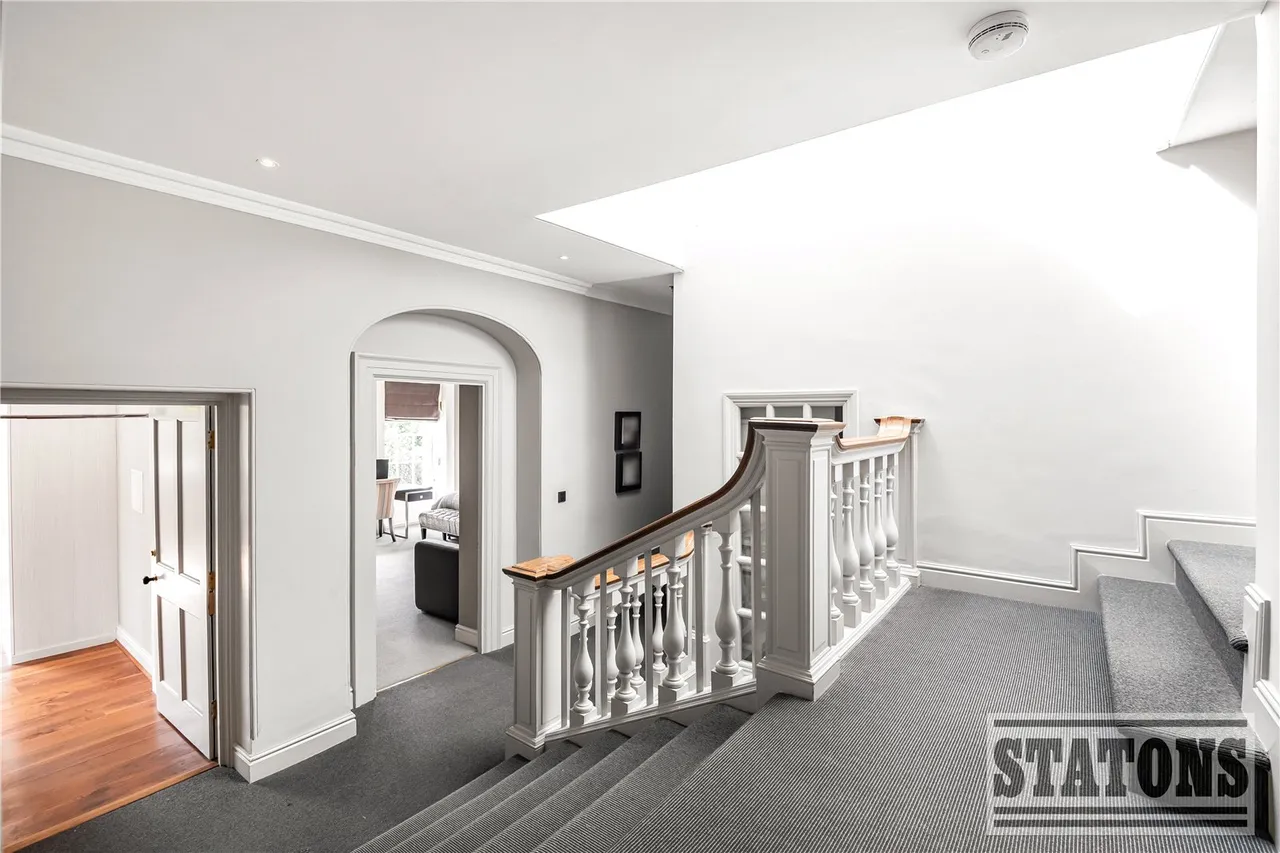 Essendon Place, Essendon, Hatfield, Hertfordshire, AL9 6GZ, photo 50