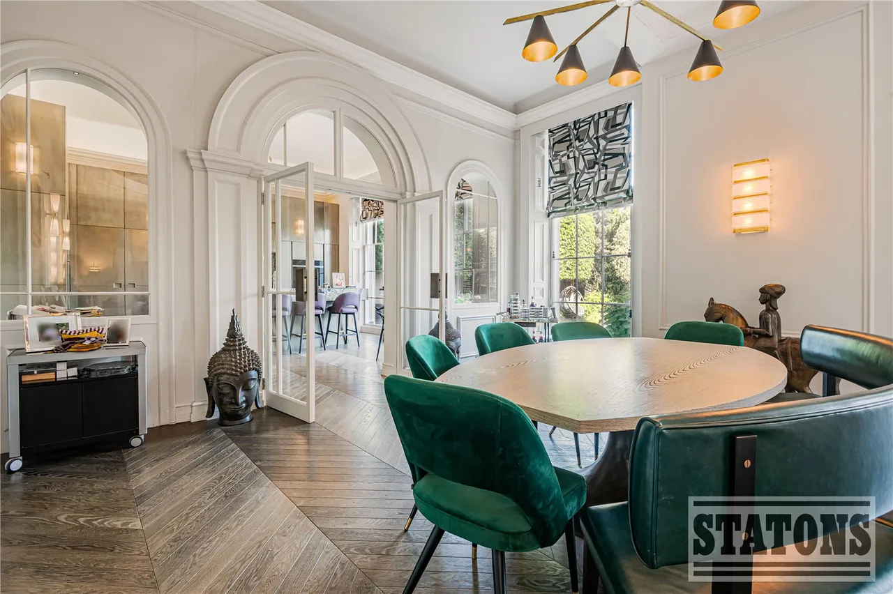 Essendon Place, Essendon, Hatfield, Hertfordshire, AL9 6GZ, photo 19