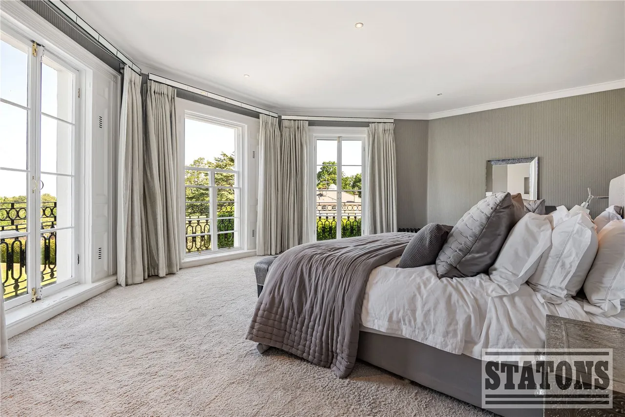 Essendon Place, Essendon, Hatfield, Hertfordshire, AL9 6GZ, photo 39