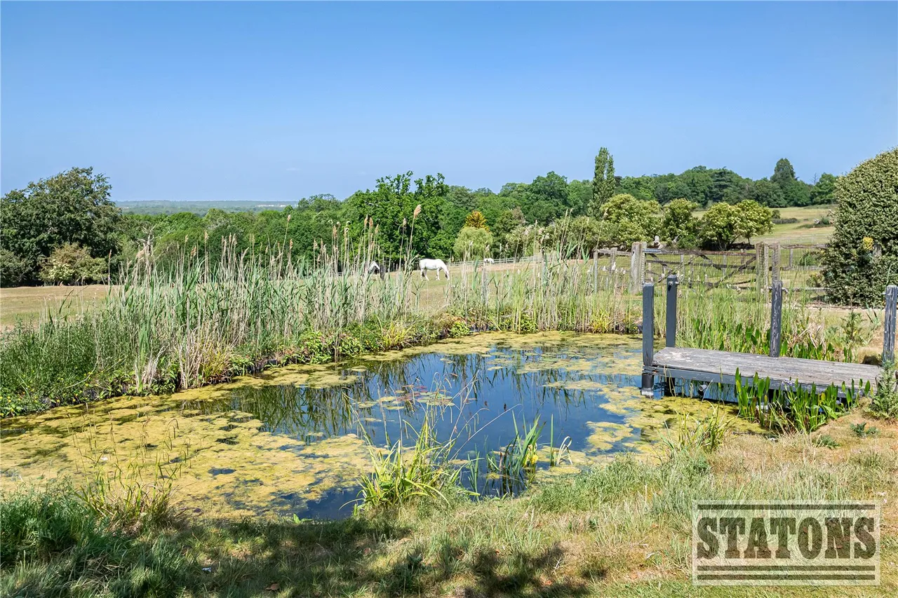 Essendon Place, Essendon, Hatfield, Hertfordshire, AL9 6GZ, photo 59