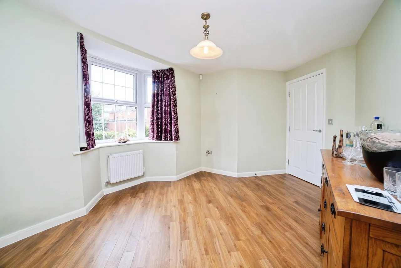 Topaz Crescent, Sutton-in-Ashfield, Nottinghamshire, NG17, photo 4