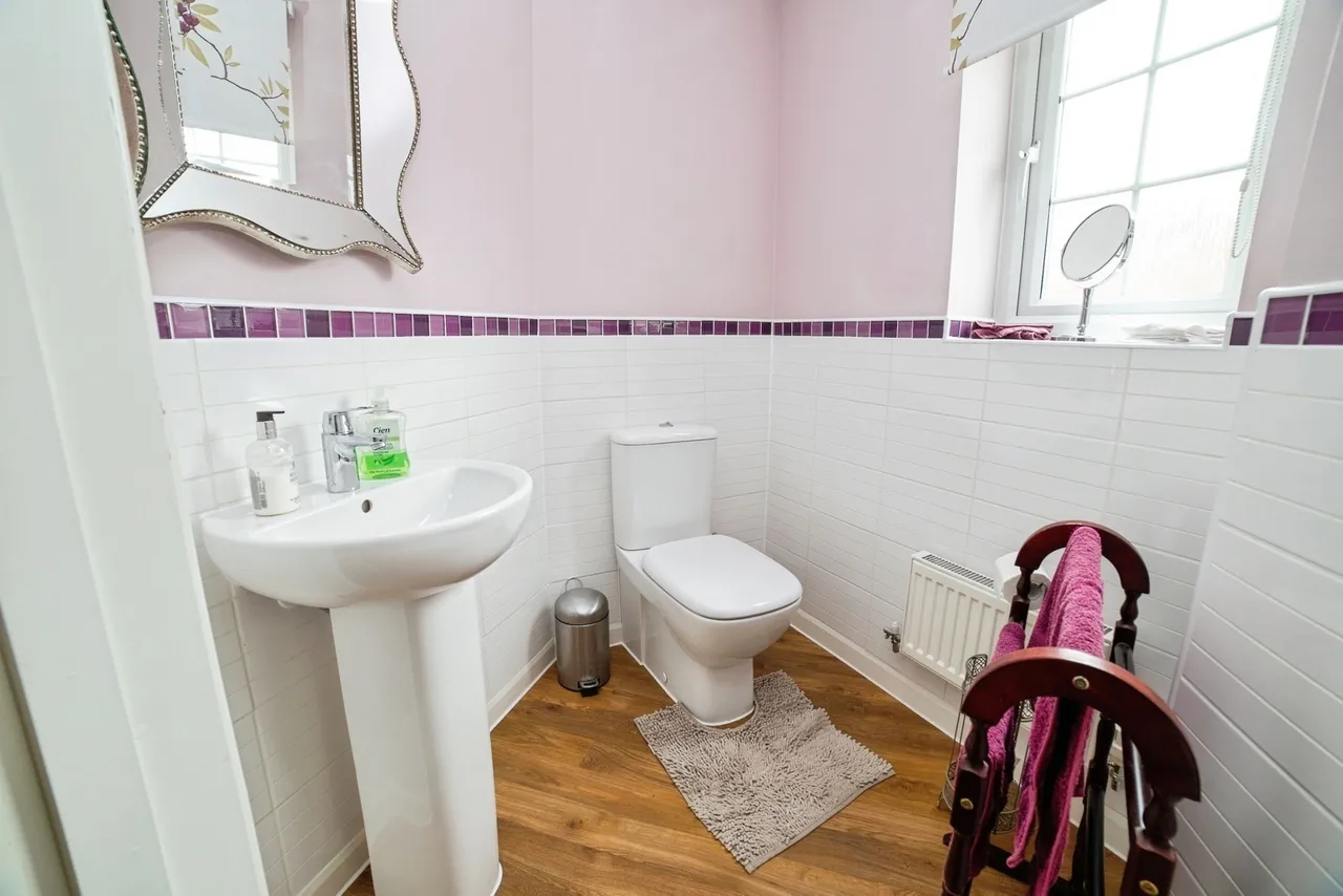 Topaz Crescent, Sutton-in-Ashfield, Nottinghamshire, NG17, photo 6