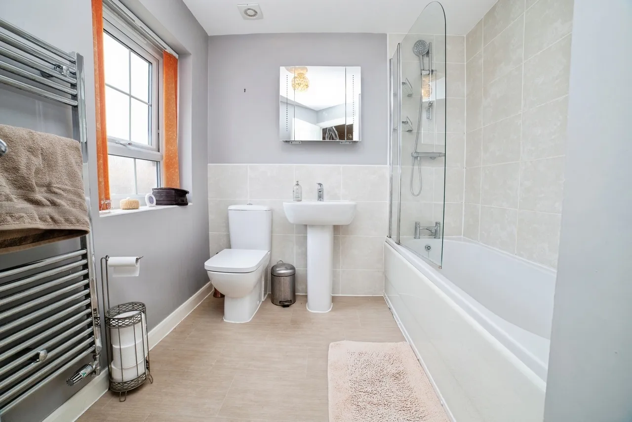 Topaz Crescent, Sutton-in-Ashfield, Nottinghamshire, NG17, photo 18
