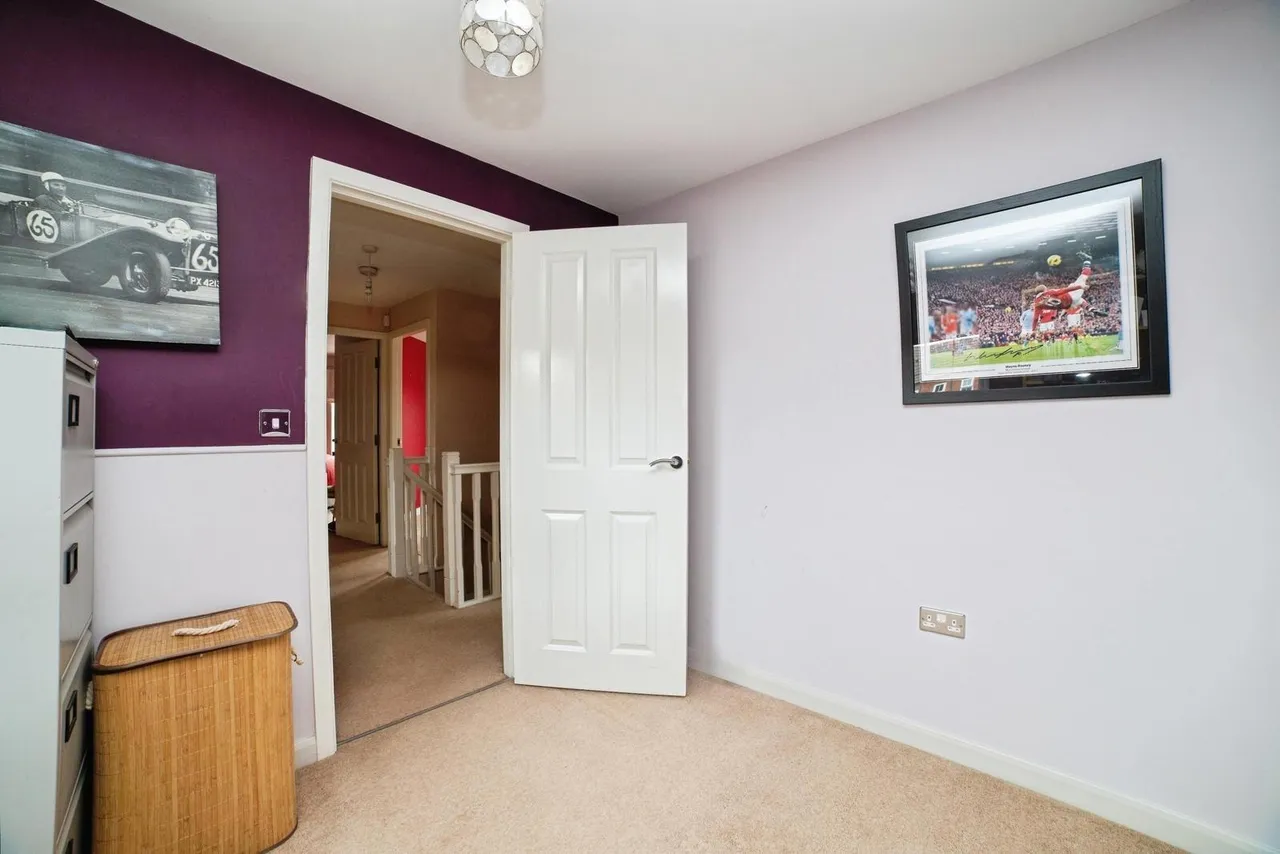 Topaz Crescent, Sutton-in-Ashfield, Nottinghamshire, NG17, photo 16
