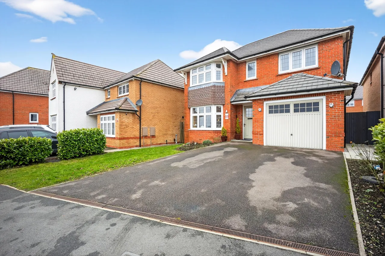 Counthill Road, Oldham, OL4, photo 19
