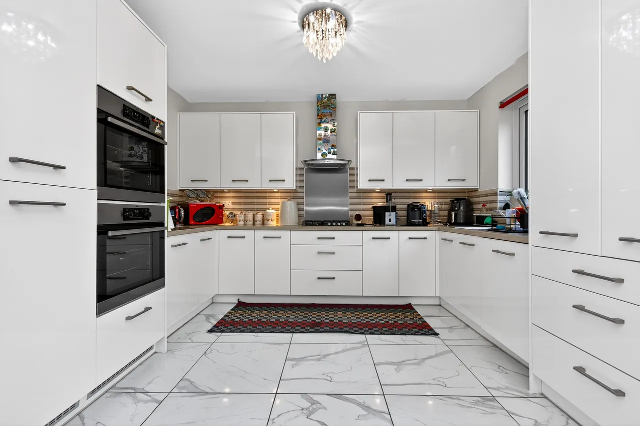 Counthill Road, Oldham, OL4, photo 4