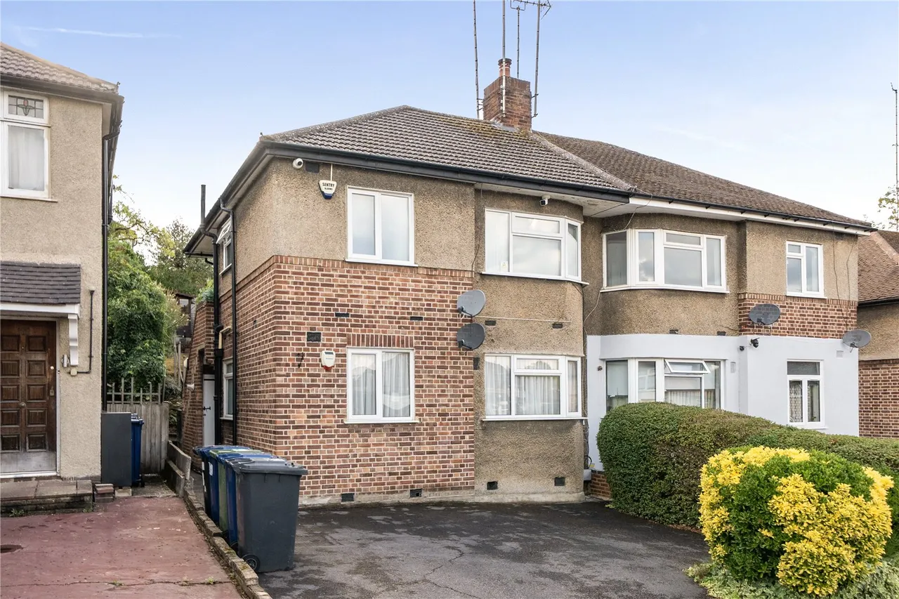 2 bed flat for sale — Avondale Avenue, Barnet, EN4 8NA