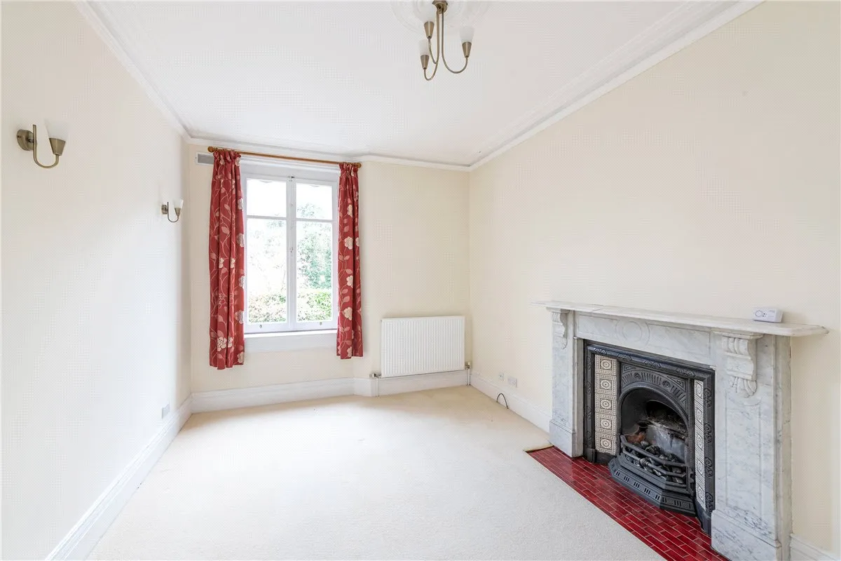 Bathampton Lane, BA2, photo 3