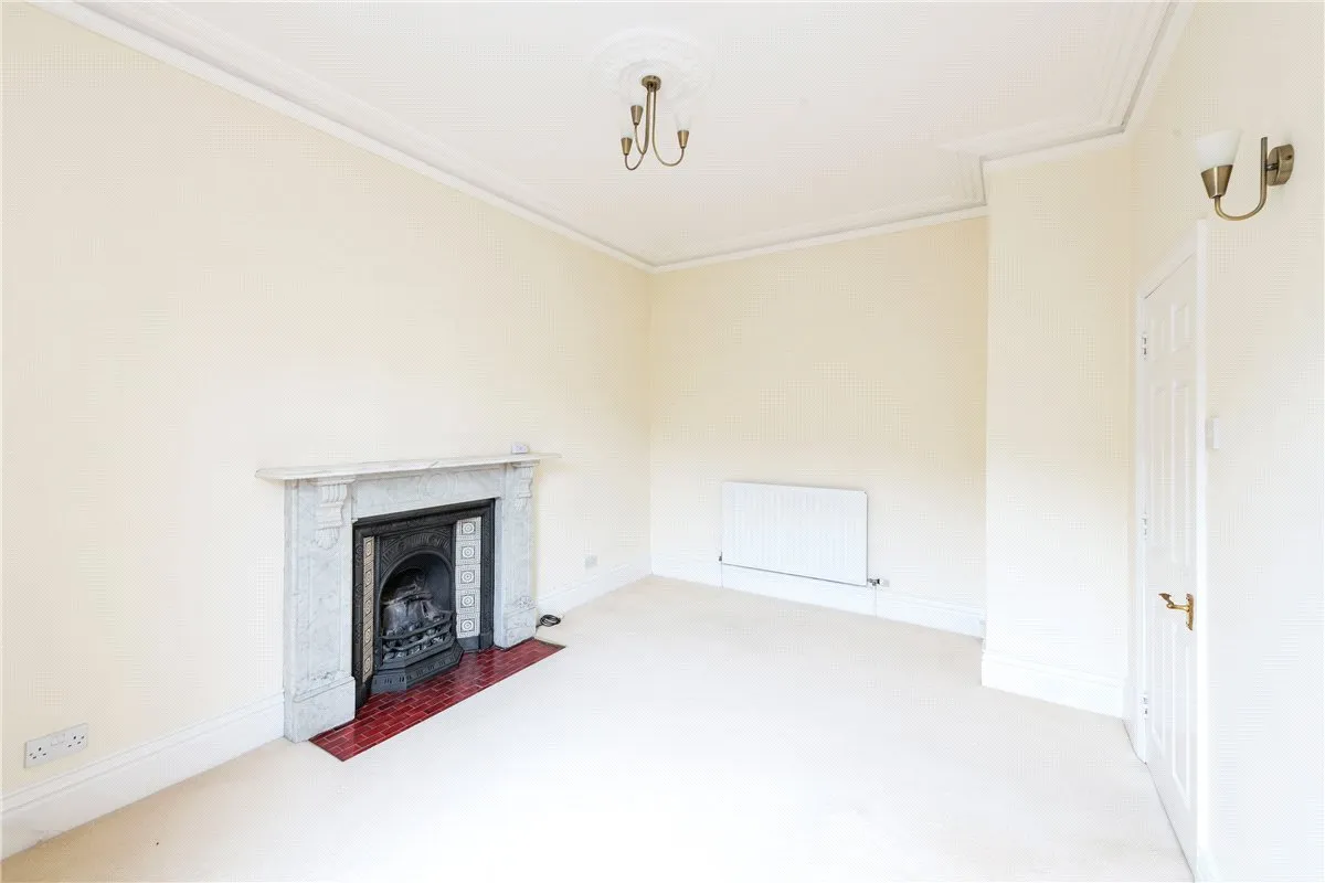 Bathampton Lane, BA2, photo 4