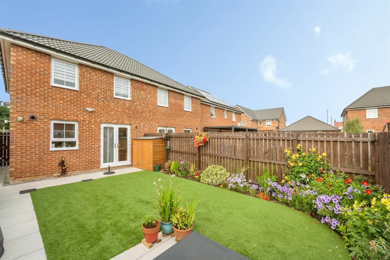 Farmhouse Drive, Hatfield, DN7, photo 12