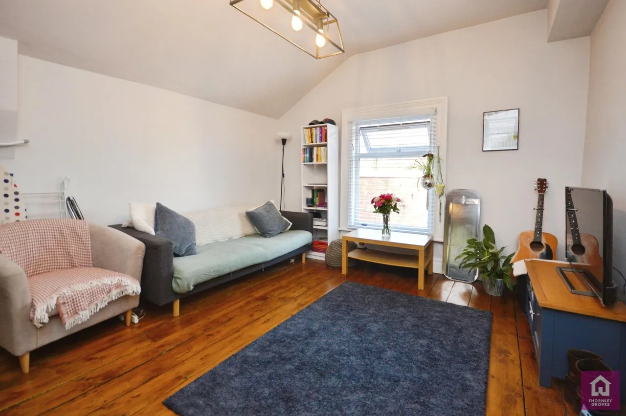 Kersal Road, Prestwich, M25, photo 2