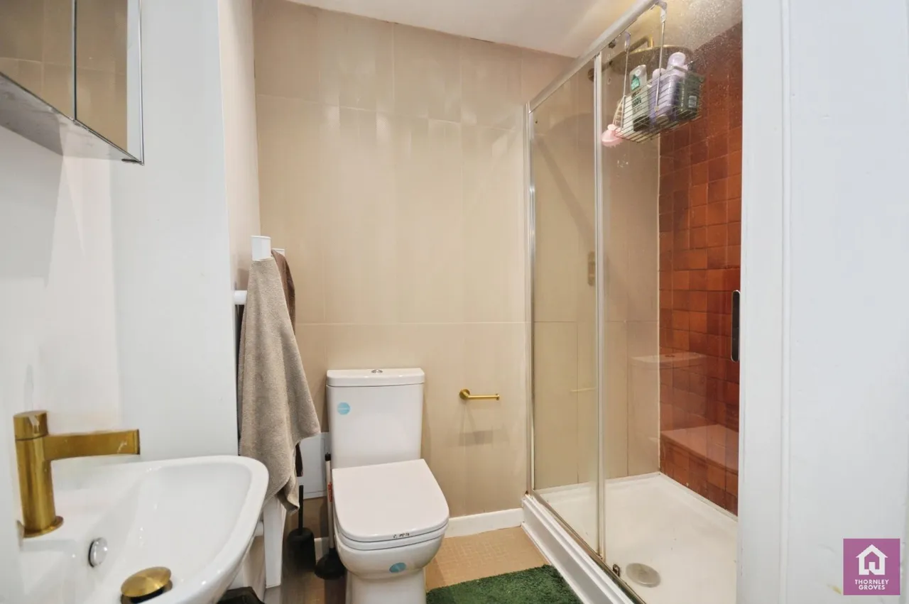 Kersal Road, Prestwich, M25, photo 6