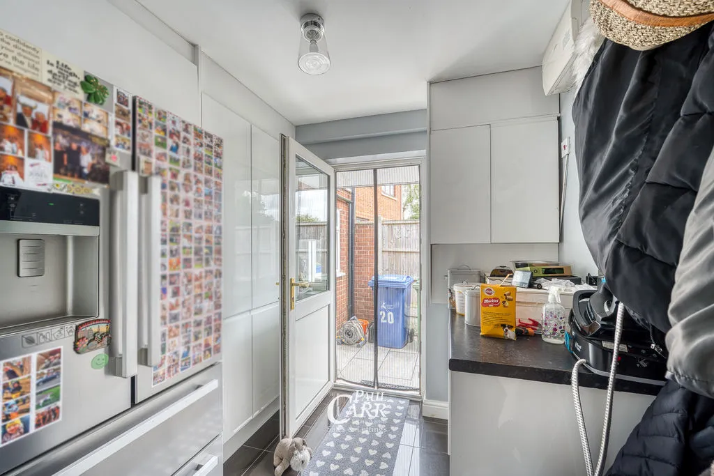 Gowland Drive, Cannock, WS11, photo 5