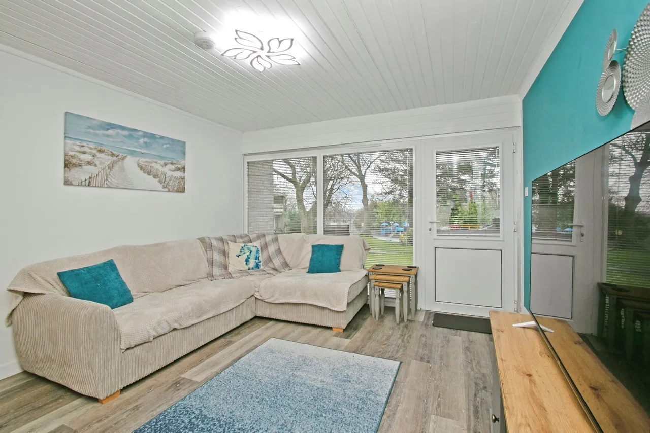 Manor Villas, Atlantic Reach, TR8, photo 2