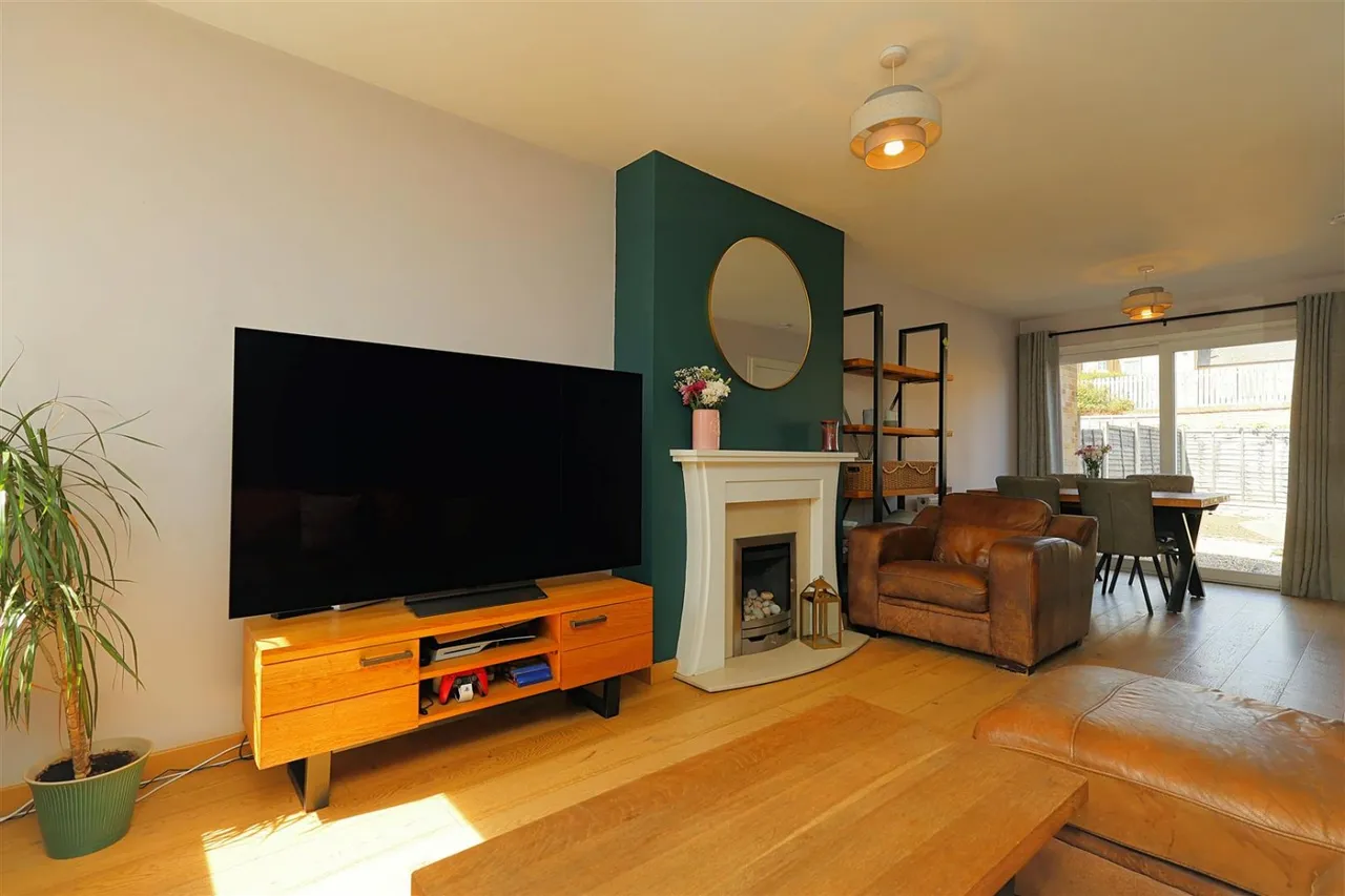 Kent Crescent, Pudsey, photo 6