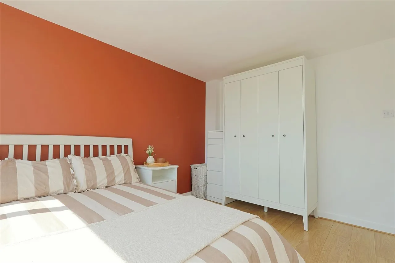 Kent Crescent, Pudsey, photo 10