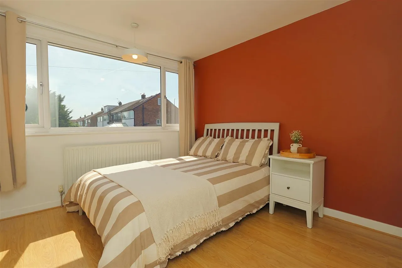 Kent Crescent, Pudsey, photo 9
