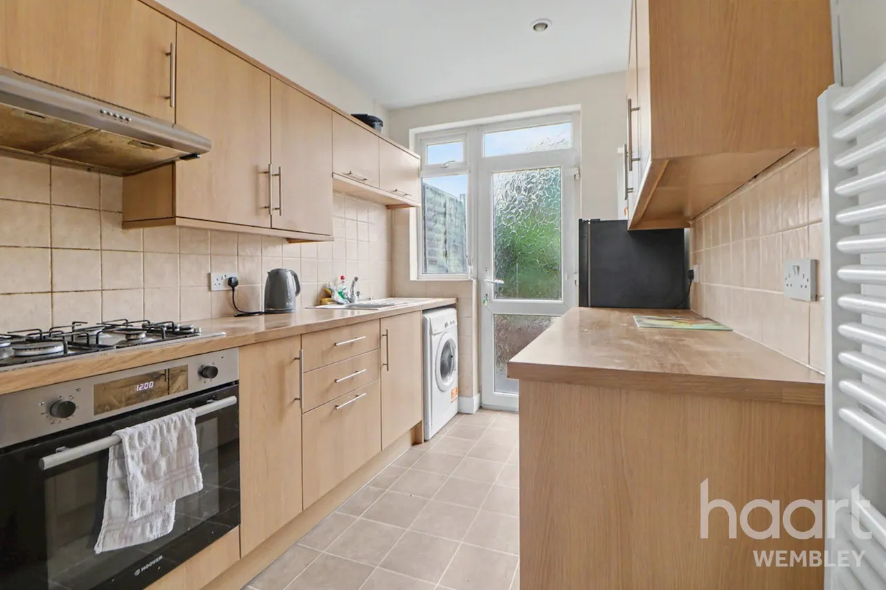 Dunster Drive, London, NW9, photo 4