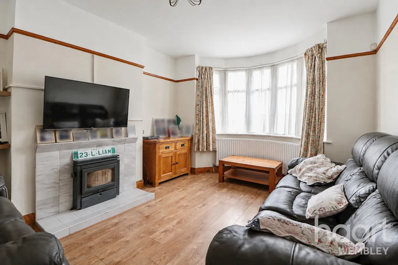Dunster Drive, London, NW9, photo 3